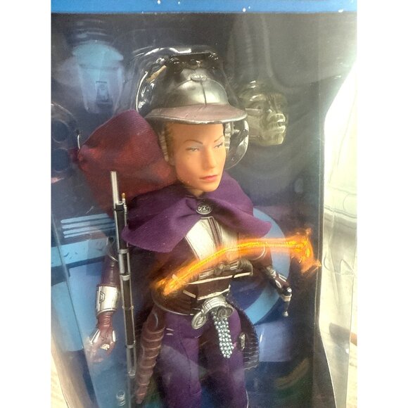 Star Wars Attack Of The Clones Zam Wesell Action Figure By Hasbro Ages 4+ Fully - Picture 7 of 7